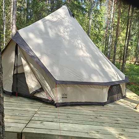 Luksustelt Kallion Kamujen Glamping Teltta-alue Kurikka